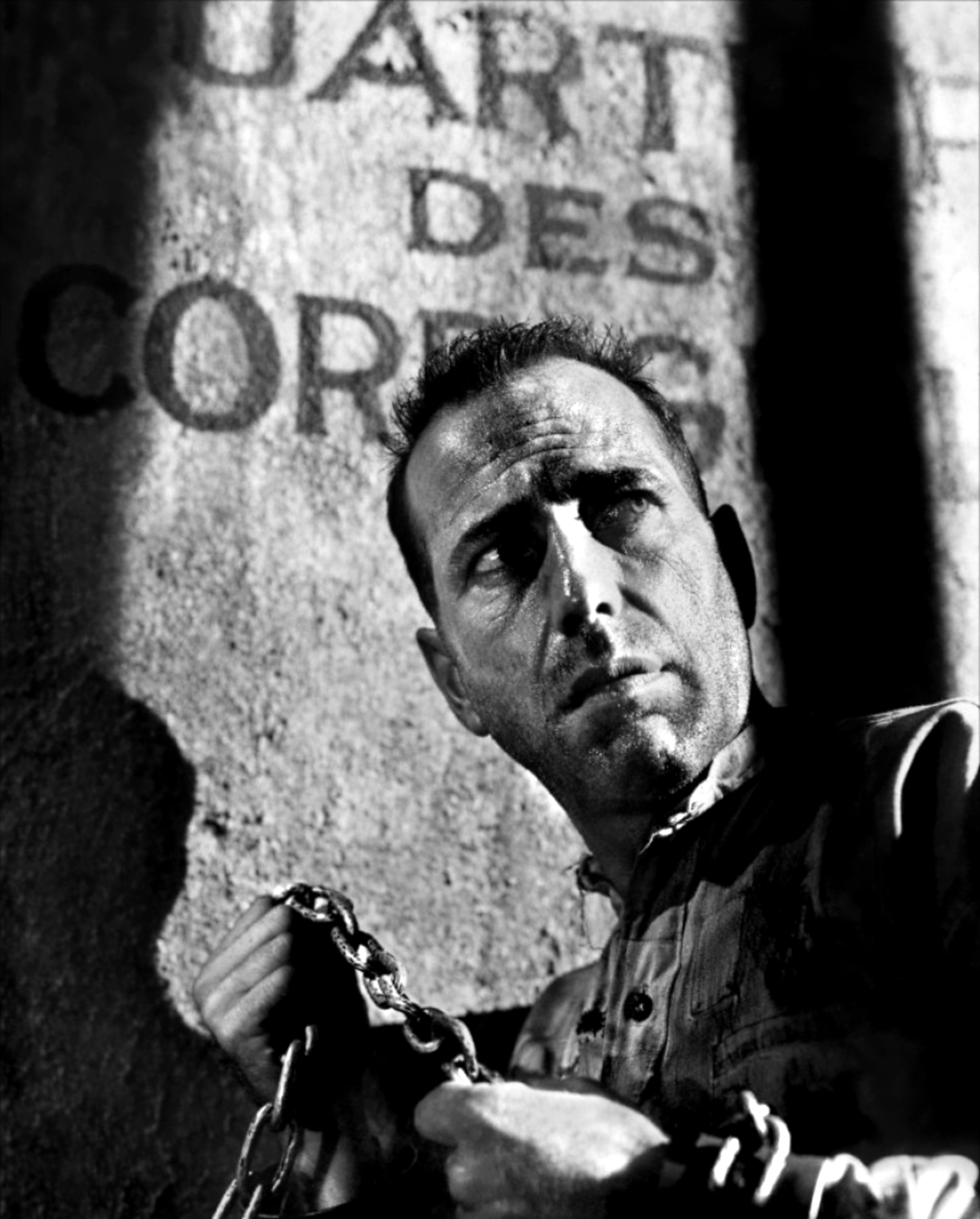 Passage to Marseille 1944 - Humphrey Bogart - YouTube